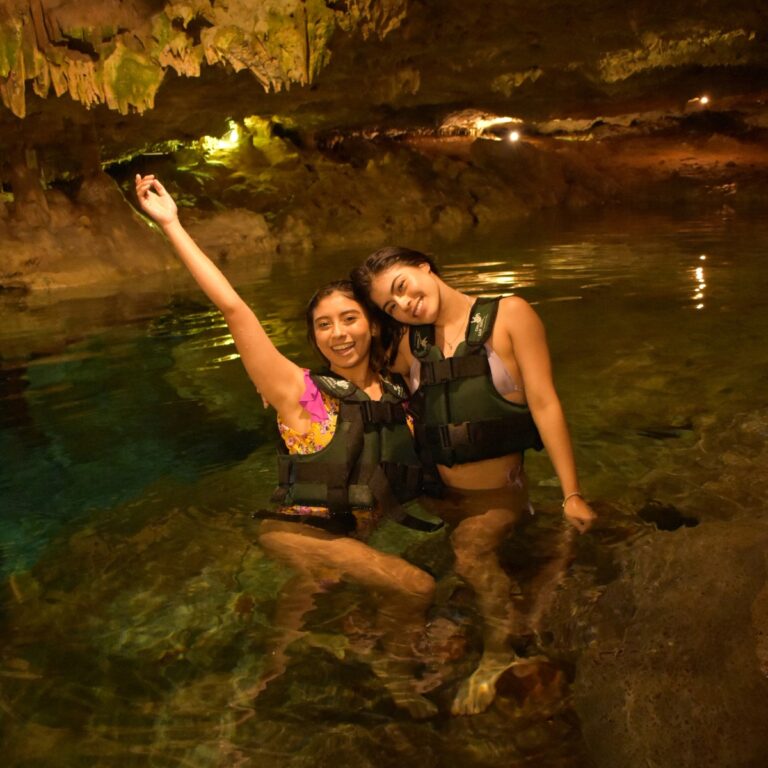 Pase Nocturno Cenote San Ignacio